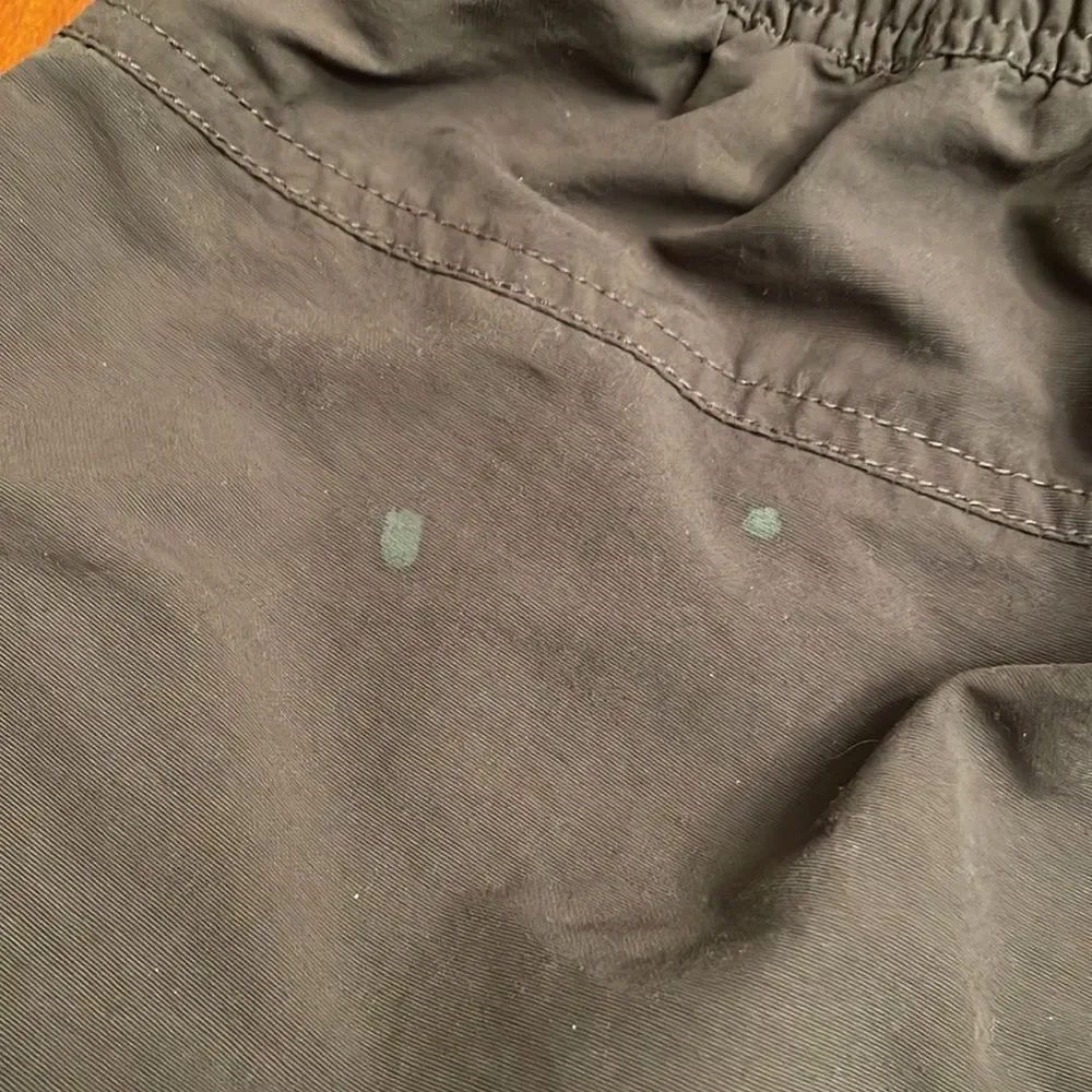 The North Face Belted Cargo Shorts - Small